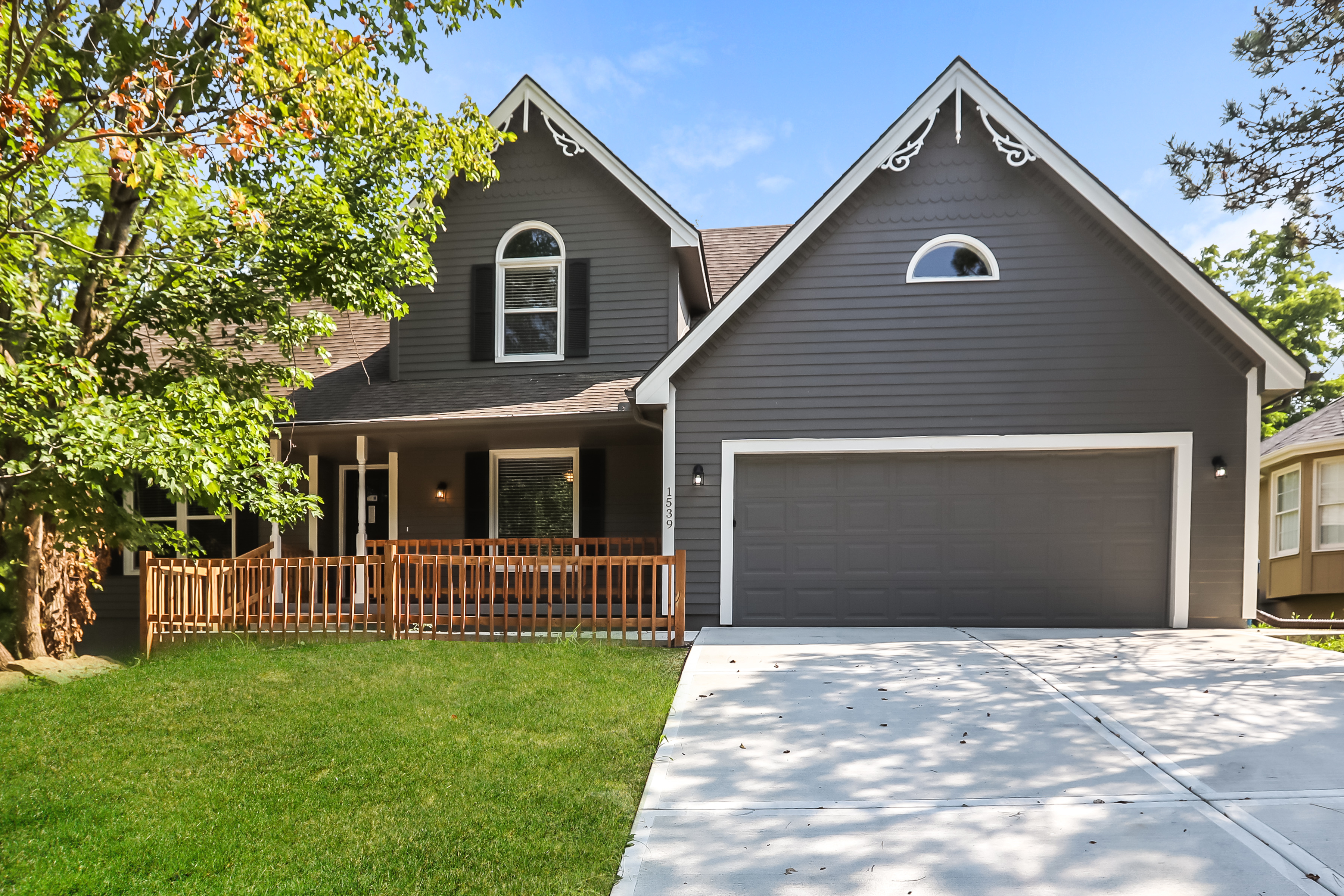 1539 DARTMOUTH DR LIBERTY, MO 64068